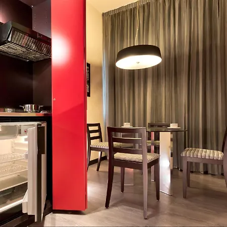 C-hotels The Style מלון דירות 4*